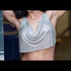 Woven silver metallic crisscross chain back